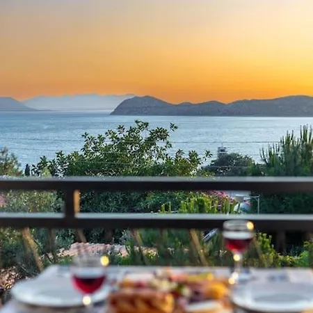 Villa Cavit Bey